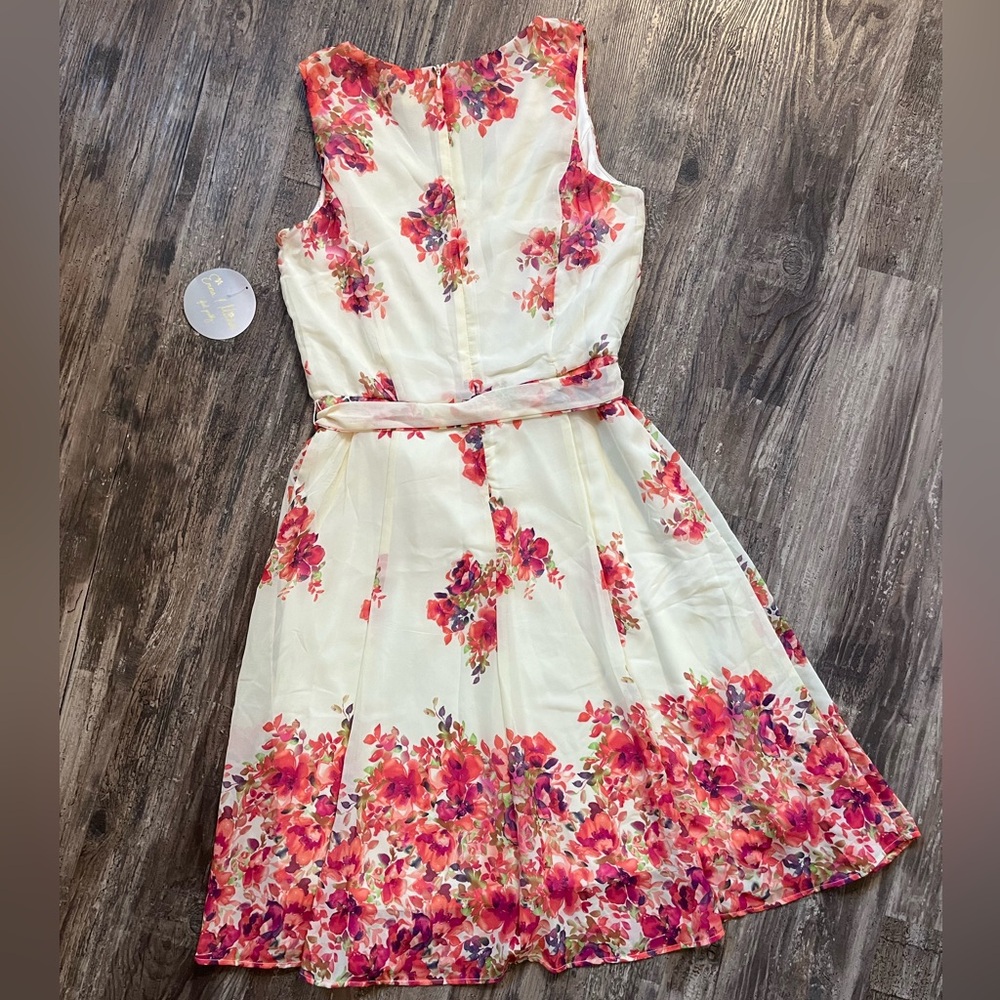 Emma & Michele Dress Pink and Purple Floral Design Tie Waist NWT Womens Size 10 - Picture 8 of 8